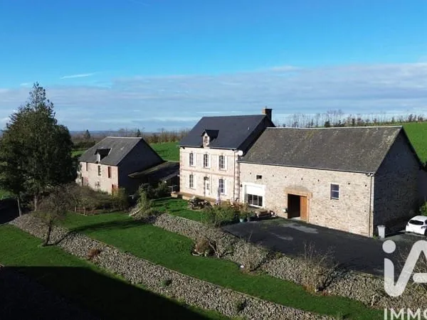 Maison 5 pièces 205 m²