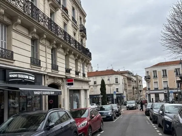 Local commercial 25 m² NOGENT SUR MARNE