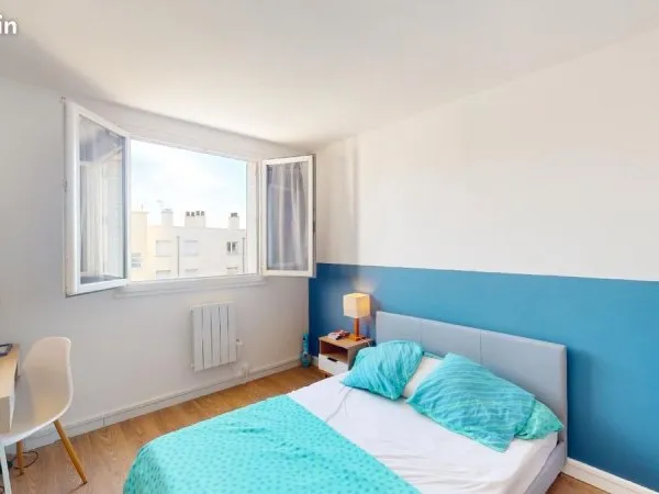 Chambre meublée colocation