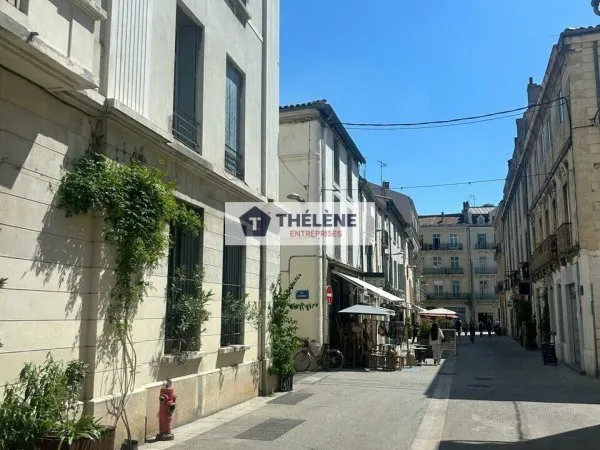 LOCAL COMMERCIAL à VENDRE