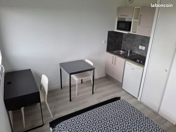 Studio, appartement étudiant meublé récent