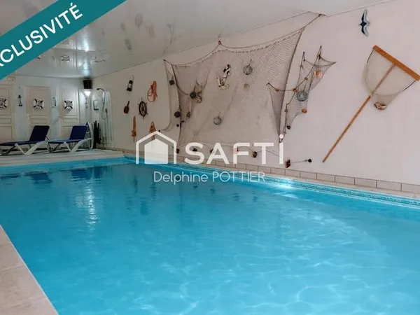 Maison 11 pièces, piscine intérieure