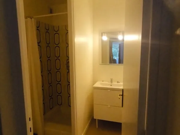Loue chambre étudiant(e)