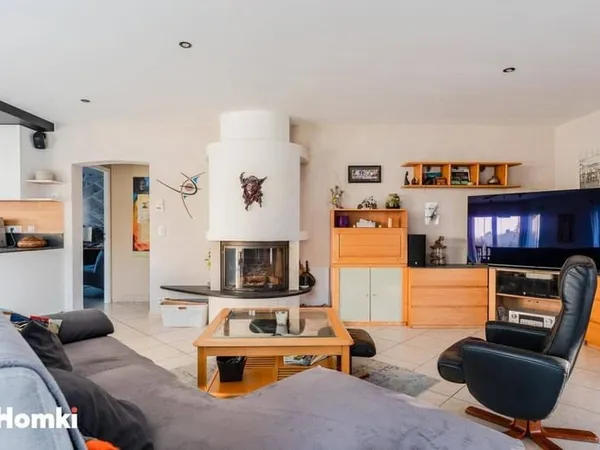 Maison 6 pièces 136 m²