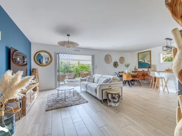 Contemporaine de 4 pièces principales