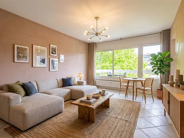 AGENCE IMMOBILIERE LAFORET - ANNECY/SEYNOD - "KENTIA" - APPARTEMENT T4 TRAVERSANT de 83,34m² - BALCO