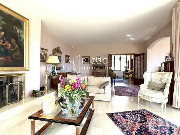 Grande Maison avec vue exceptionnelle