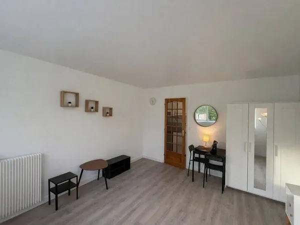 Studio 1 pièce 23 m²