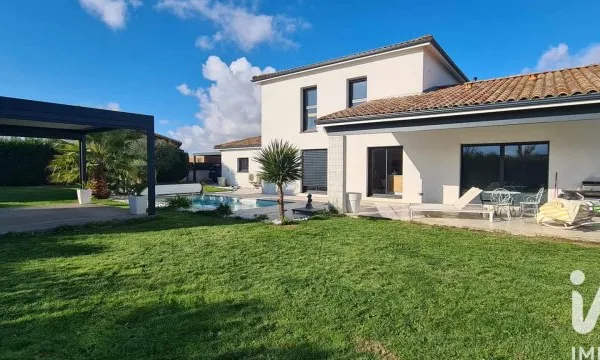 Maison 6 pièces 150 m²
