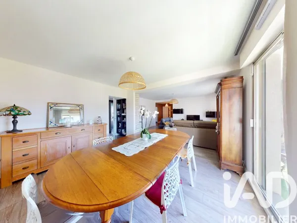 Appartement 4 pièces 97 m²