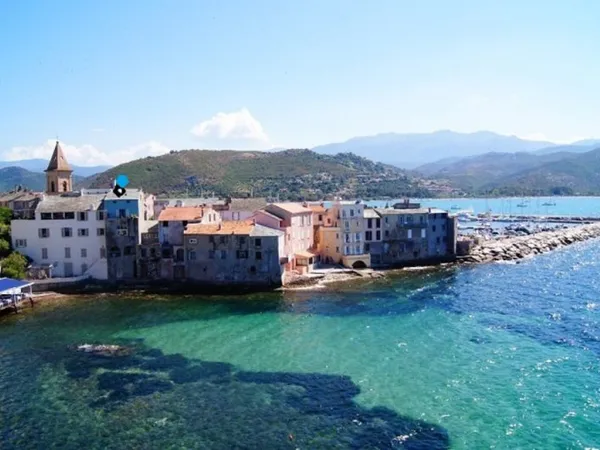 Saint Florent Duplex pieds dans l'eau