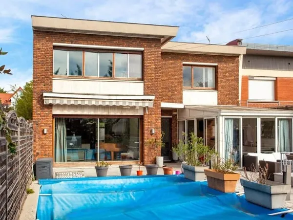 Maison 9 pièces 162 m²