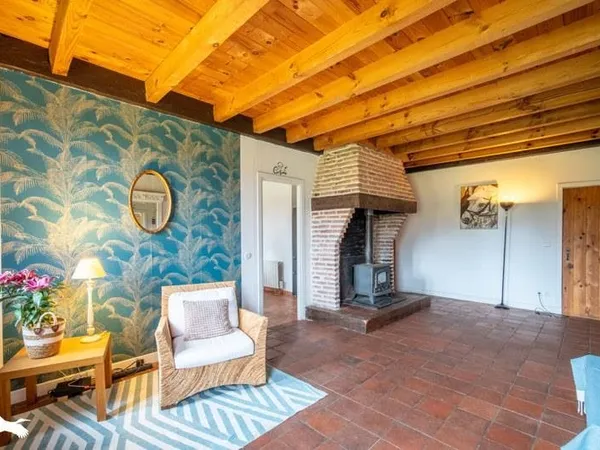 Maison 12 pièces 322 m²