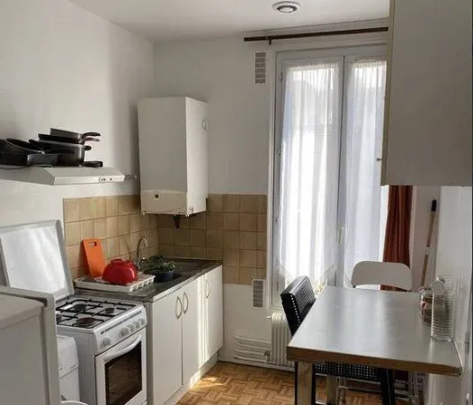 Studio / 23m² / Le Bourget (RER B)