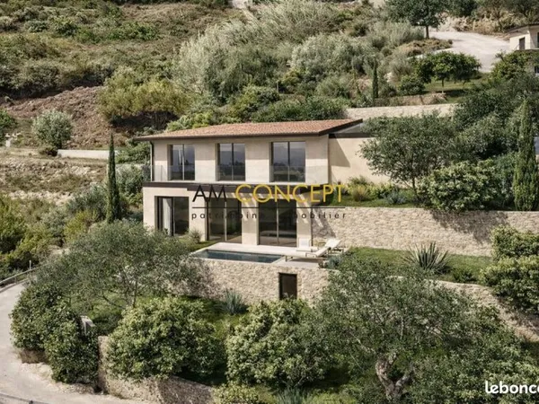 Villa 6 pièces 176 m²