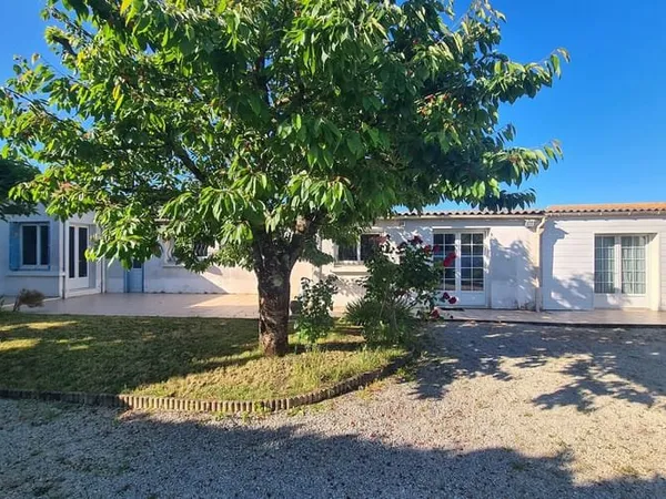 Maison 8 pièces 212 m²