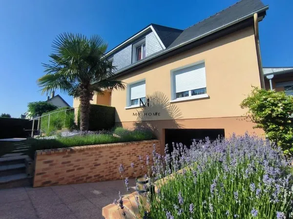 Maison 9 pièces 166 m²