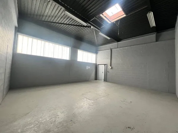 Local commercial 55 m²