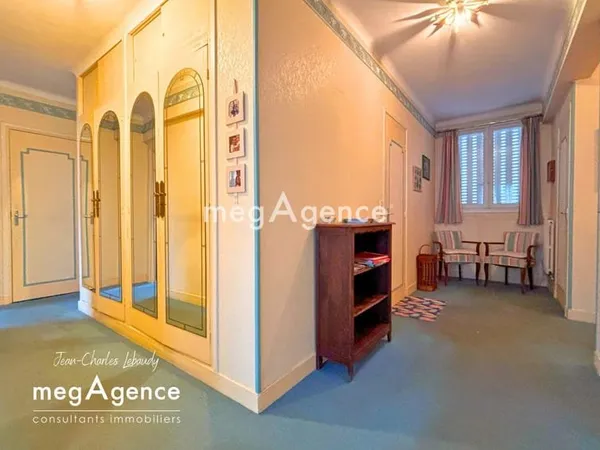 Appartement 4 pièces - Centre Ville