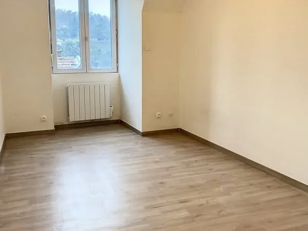 Appartement duplex 3 chambres ANNONAY centre-ville