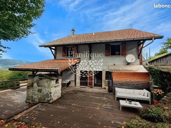 Maison 5 pièces 160 m²