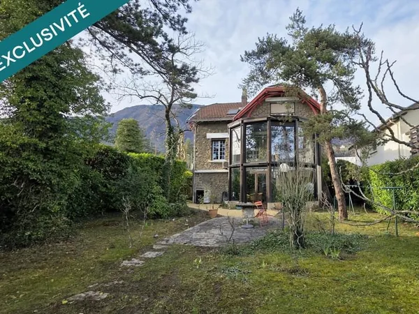 Meylan cartier ces Jules Flandrin Maison 6 p + 2 cuisines