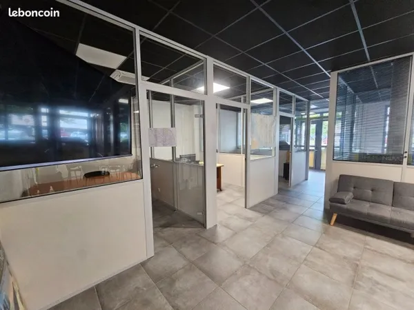 Bureaux 135 m² CHOLET