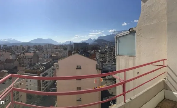 F1 meublé à louer quartier Vallier , TRAM D