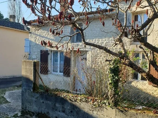 Maison Vente Échallat 3p 83m² 128400€