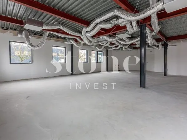 Bureau 125 m²