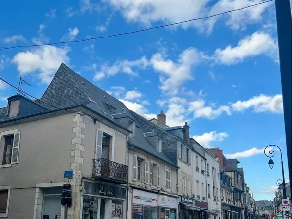 Local commercial rue d'Auron