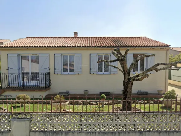 Maison 3 chambres a Landouge