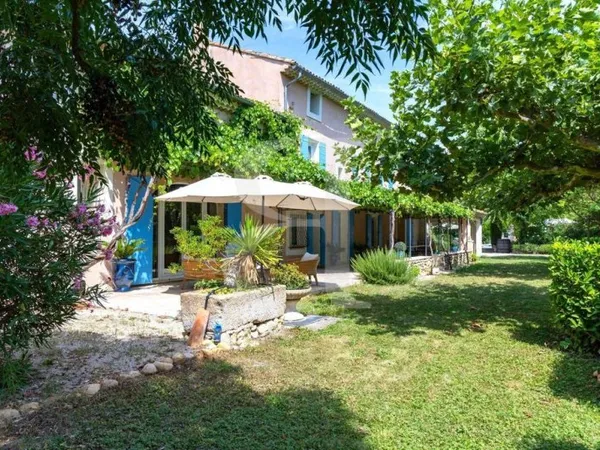 Maison de luxe 10 pièces 328 m²