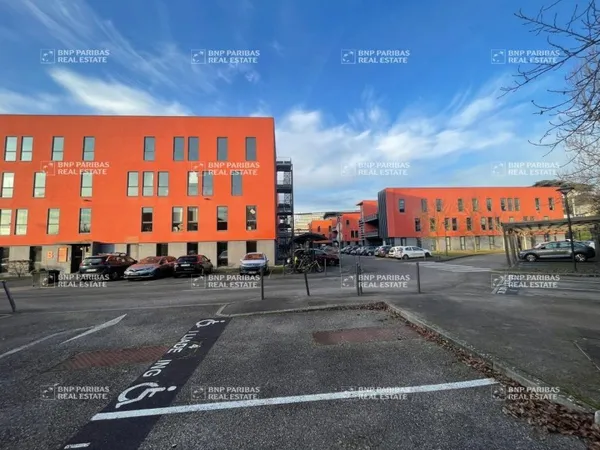Bureaux 400 m²