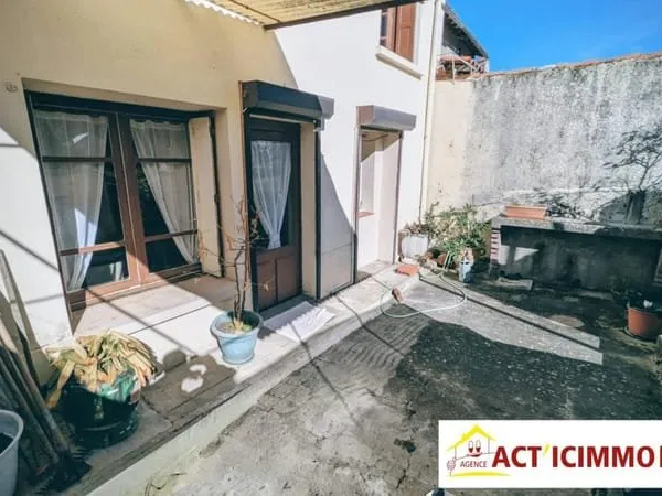 Cintegabelle, Charmante maison de village divisible de 141 m²