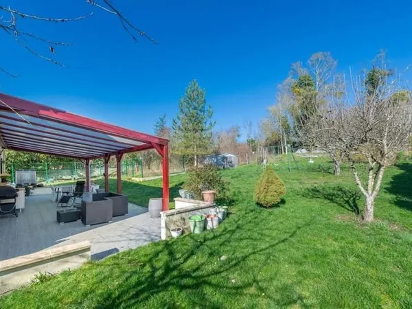 Maison 7 pièces 110 m²