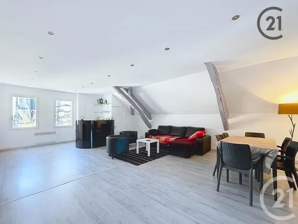 Appartement 4 pièces 83 m²