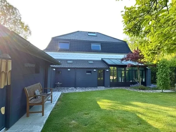 Maison de luxe 8 pièces 160 m²
