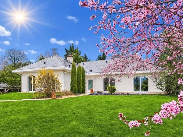 Maison 10 pièces 250 m²