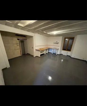 Appartement RDC T2 - 61m2 - Plein centre