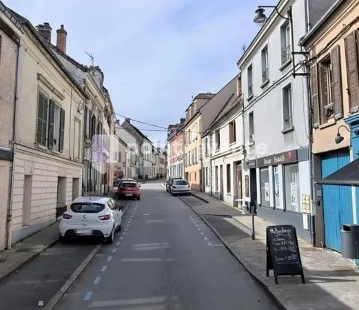 Commerce 33 m²