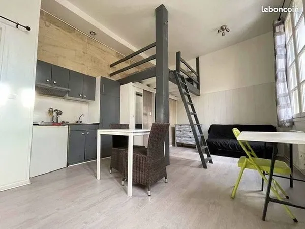 Loue Meublé de 24m² - Bordeaux Victoire