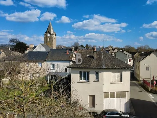 Ensemble immobilier - Auriac-Lagast