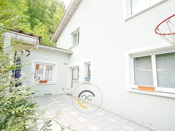 Maison individuelle 7 pièces 220 m2 Réhon Idéale front