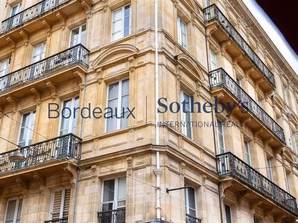 Bordeaux Gambetta Superbe Appartement Avec Balcons Filants