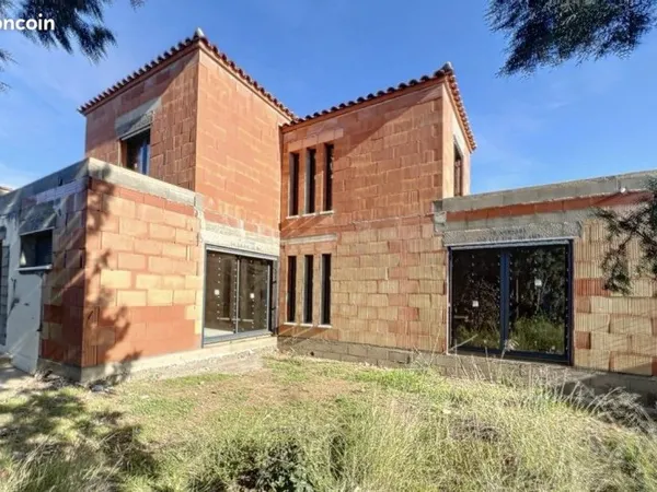 Villa 4 pièces 110 m²