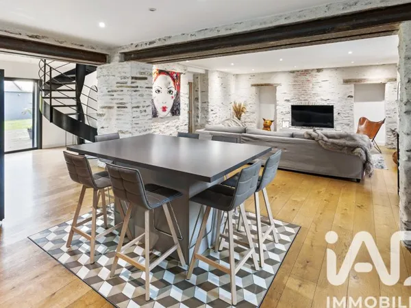 Maison 6 pièces 160 m²