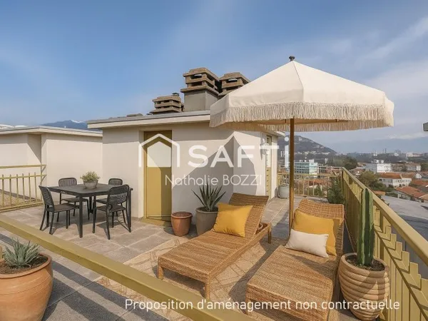 T6 à Seyssinet-Pariset avec rooftop et ascenseur privé