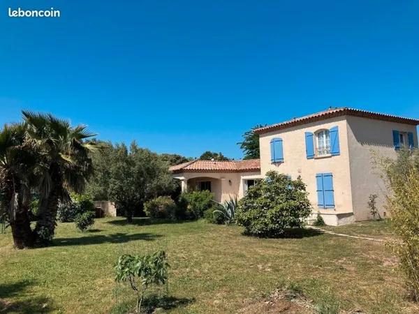 VILLA 6 pièces 145m2