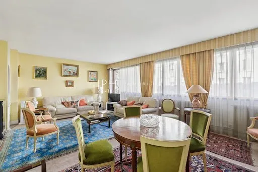 Appartement 4 pièces 87 m²